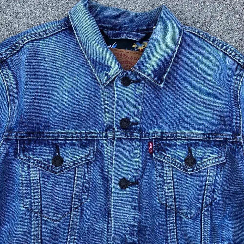 LEVI'S STRAUSS Waikiki Denim Trucker Jacket SM Jean Blue Hawaiian Ku'uipo​​
